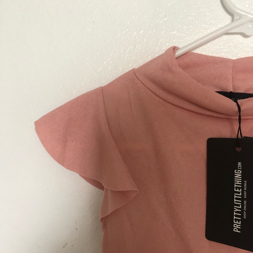 Rose high neck cap-sleeve bodycon dress ✨👗 - Picture 2 of 5